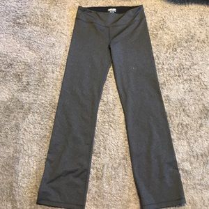 Women’s New workout/ yoga pants.